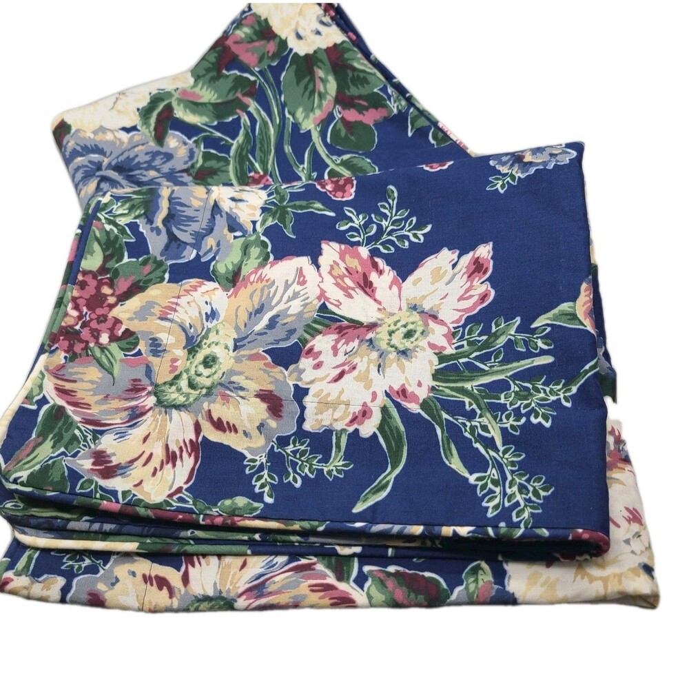 Wamsutta Set ( 2) King Pillow Shams Blue Floral Flowers piped Edge USA NEW